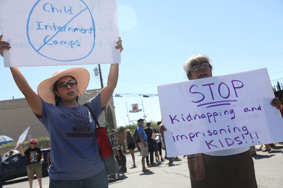 Citizens protest the separation of families outside the El Paso Processing Center.