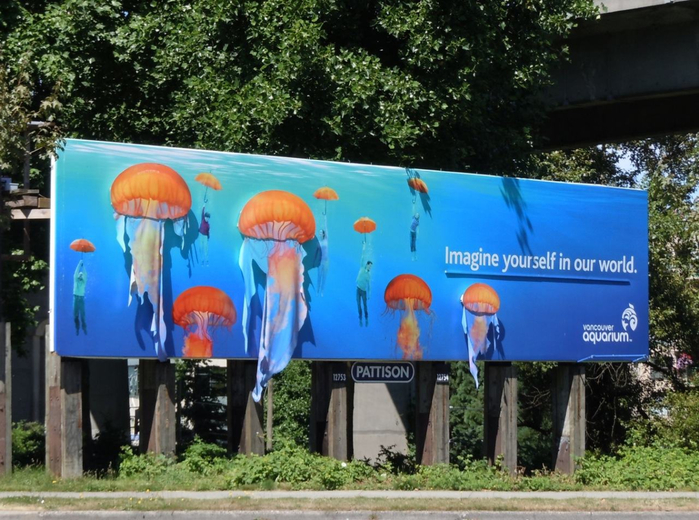 77250_Vancouver-Aquarium-jellyfish-billboard-Daily-recently-took-trip_1280x952 (700x520, 439Kb)