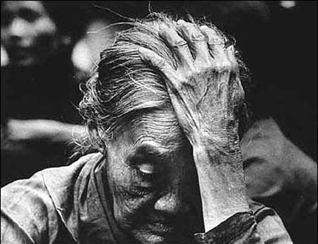 Những hình ảnh về mẹ lay động triệu trái tim - ảnh 8 Hình ảnh Những hình ảnh về mẹ lay động triệu trái tim số 8