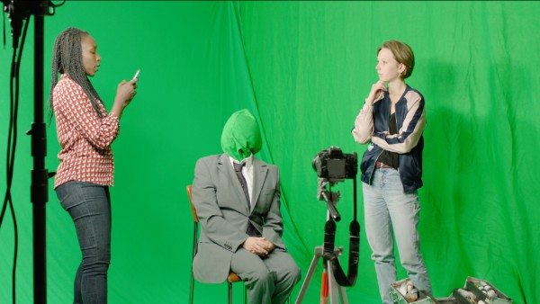 Mehr zum Programm Lucile Desamory, Glodie Mubikay, Gustave Fundi | „Télé Réalité“, 2020 (film still)