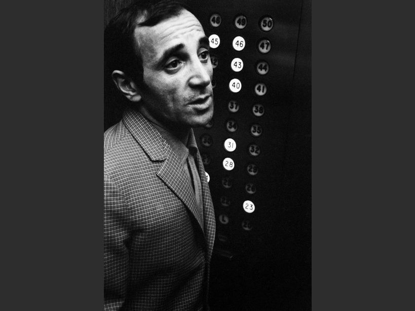 Charles Aznavour, 14 photos d'une vie en haut de l'affiche