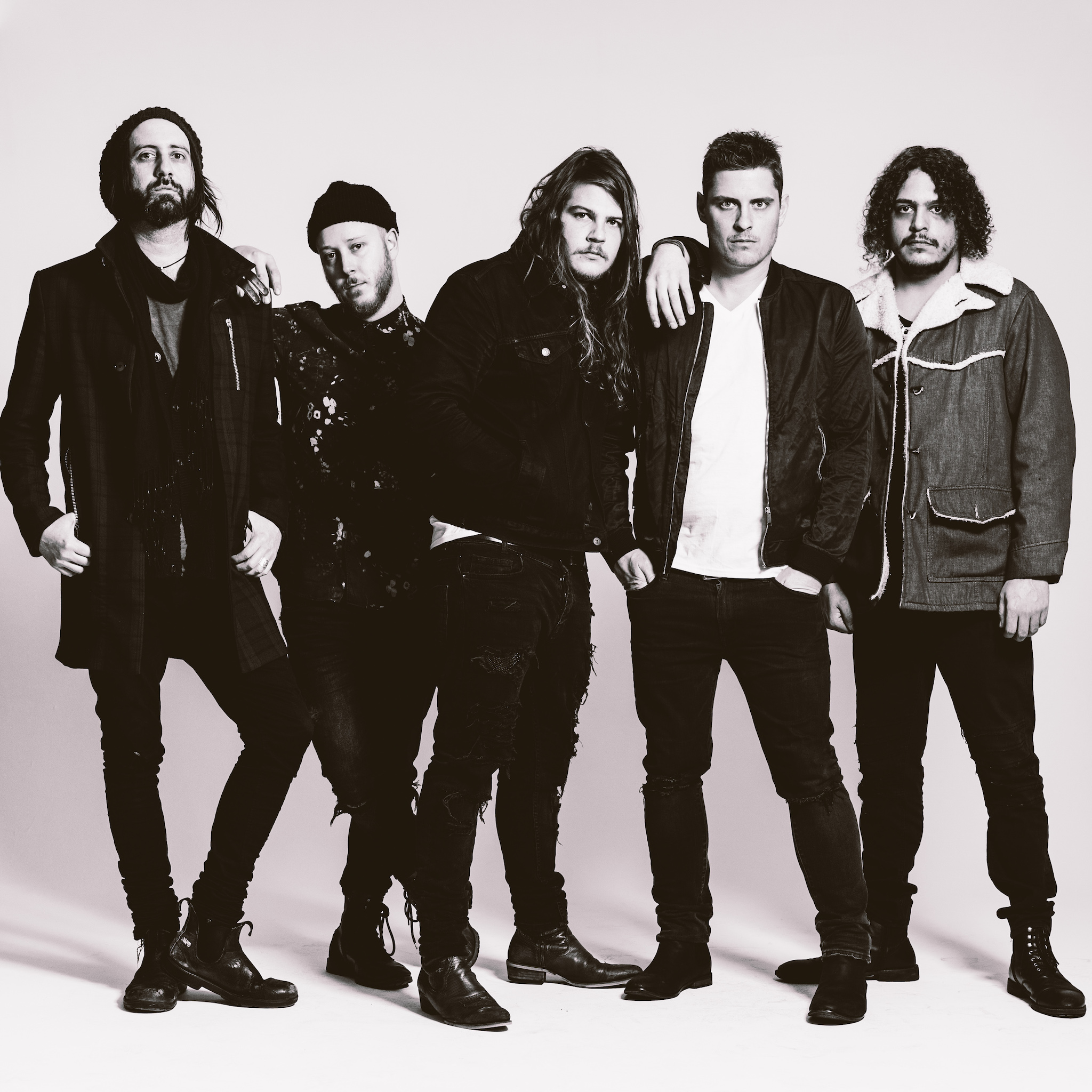 THE GLORIOUS SONS DEBUT COVER OF KANYE WEST’S "RUNAWAY"
