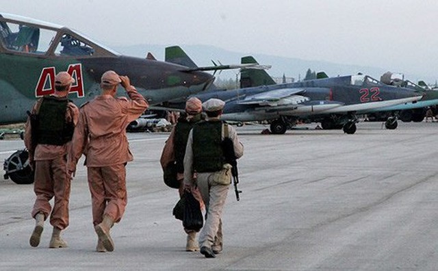 Quân đội Nga tuyên bố lệnh ngừng bắn với Mỹ ở Syria đã kết thúc Quân đội Nga tuyên bố lệnh ngừng bắn với Mỹ ở Syria đã kết thúc