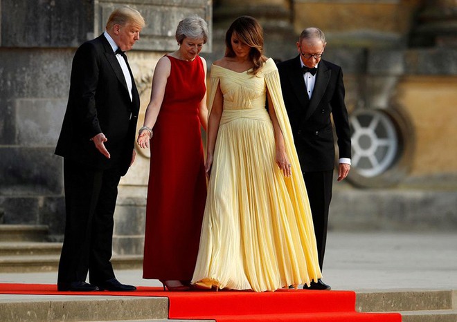 Đệ nhất phu nhân Tổng thống Mỹ lộ vẻ yêu kiều trong chuyến công du Vương quốc Anh - Ảnh 5.