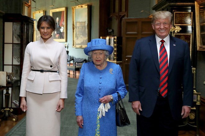 Đệ nhất phu nhân Tổng thống Mỹ lộ vẻ yêu kiều trong chuyến công du Vương quốc Anh - Ảnh 13.
