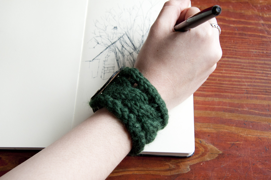 knitting_bracelet_final01_lg