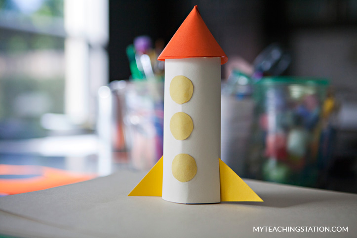 Make the windows for the toilet paper roll rocket