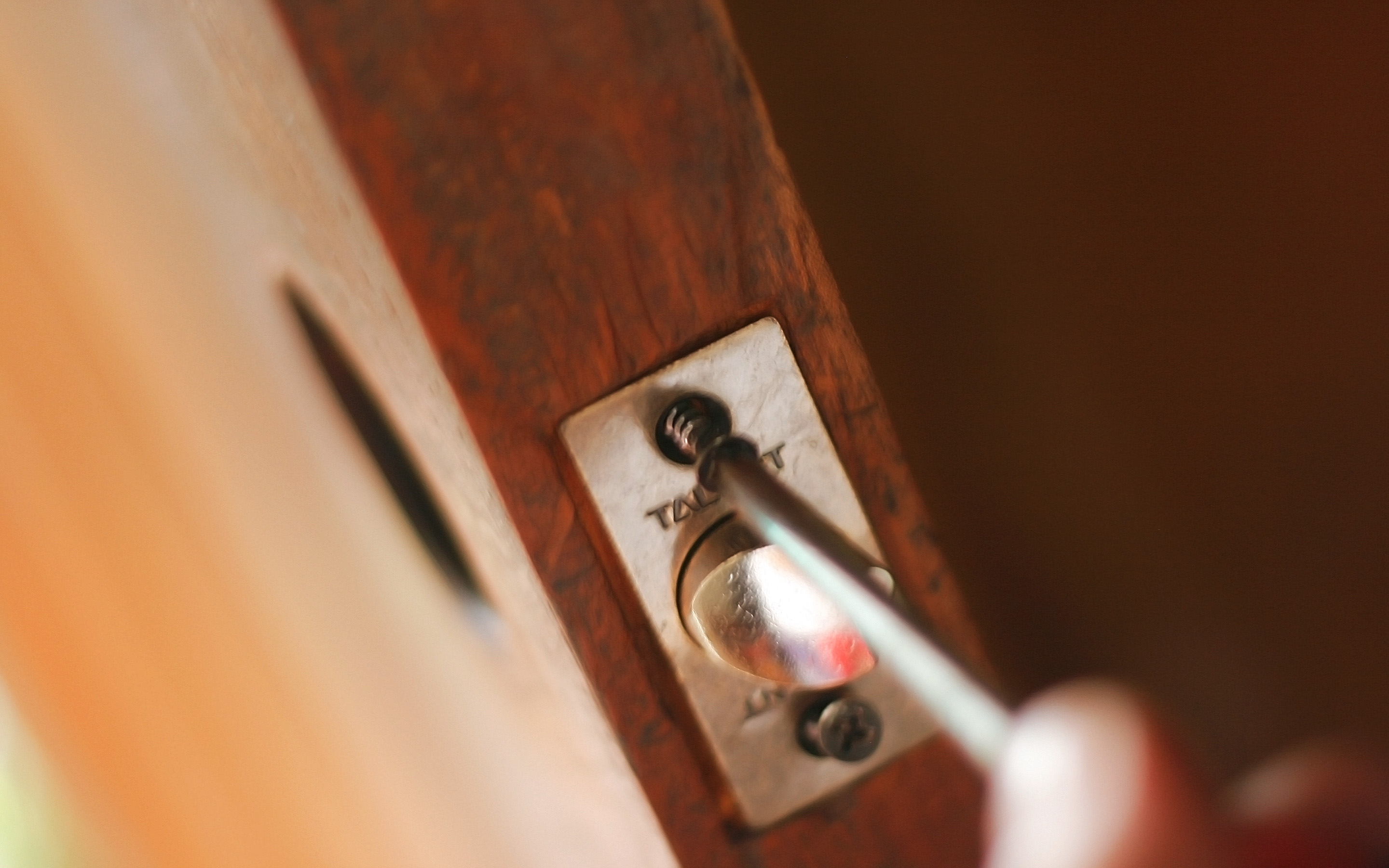 Install-a-Door-Latch-Attached-Mortise-Plate-Step-6.jpg (2880×1800)