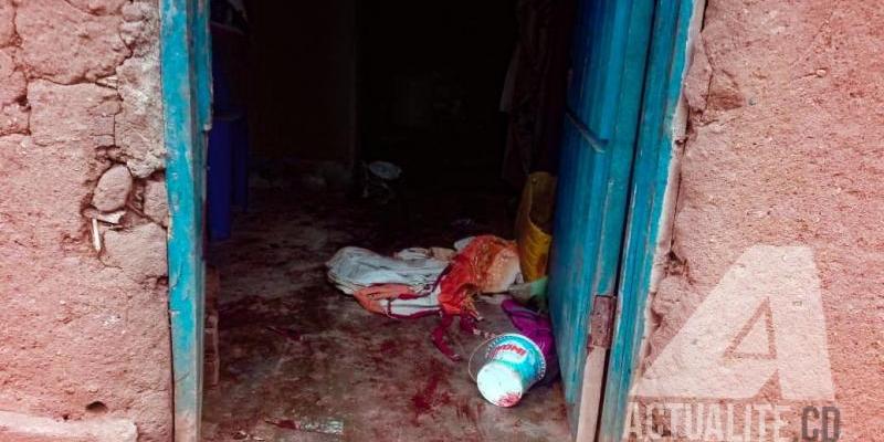 Des traces de sang dans une maison à Beni après une attaque ADF/Ph ACTUALITE.CD