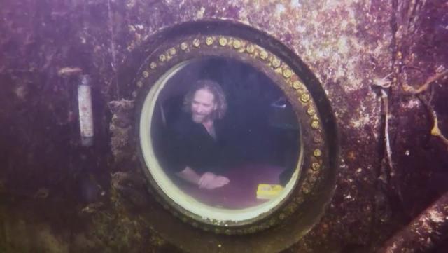 Scientist breaks world record by living 30ft underwater for 74 days