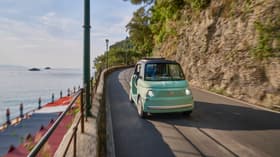 The Fiat Topolino reworks the electric quadricycle formula with Italian style