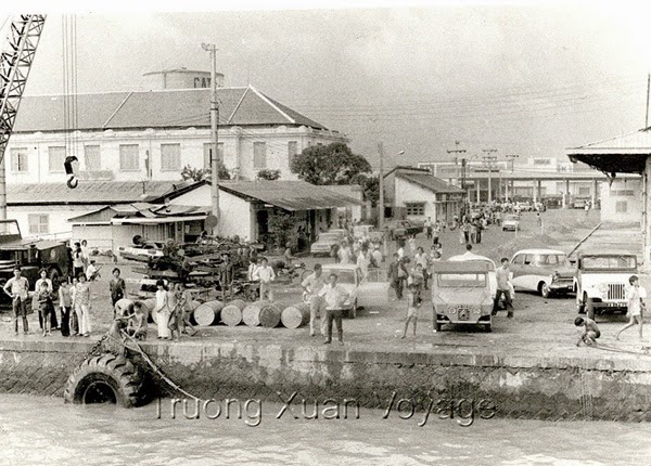 Bến Kho 5, Khánh Hội, Saigon, 30/4/1975