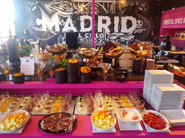 Ion Țiriac, super petrecere la Madrid! Cum a arătat meniul exclusivist de la aniversarea miliardarului. FOTO