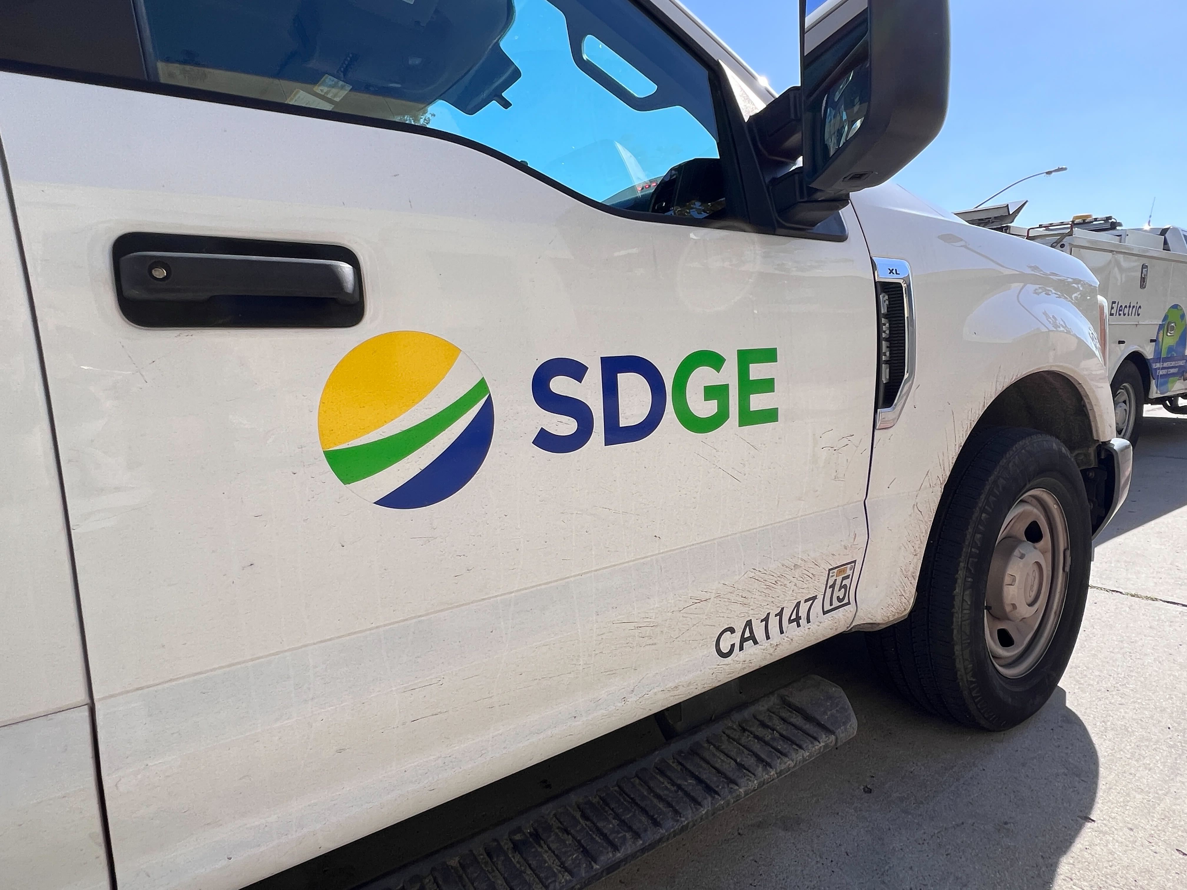 As natural gas prices plummet, SDG&E customers to see bills
as much as halved As natural gas prices plummet, SDG&E customers to see bills as much as
halved
