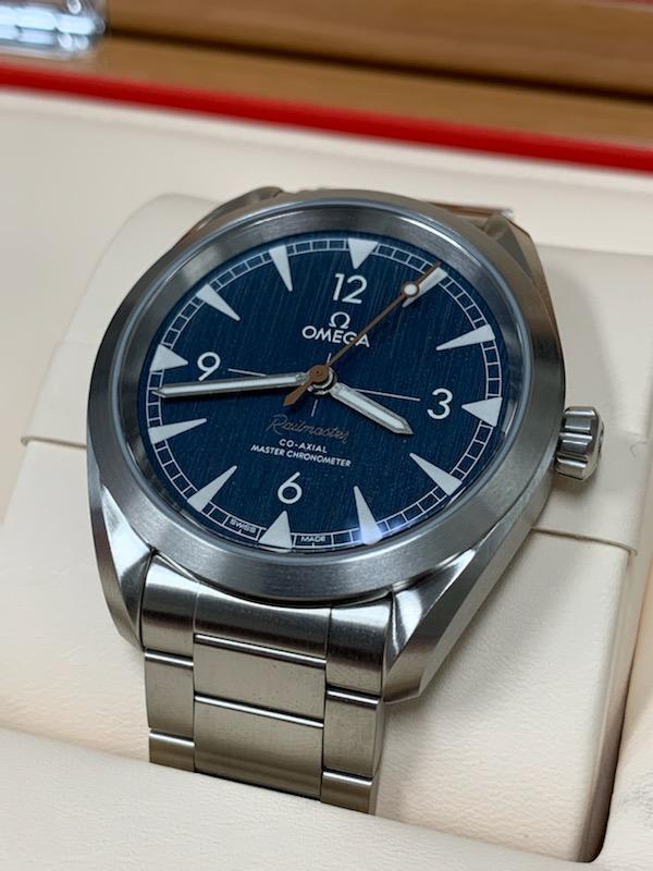 NEW Omega 220.10.40.20.03.001 Railmaster Blue Dial Stainless Steel Watch