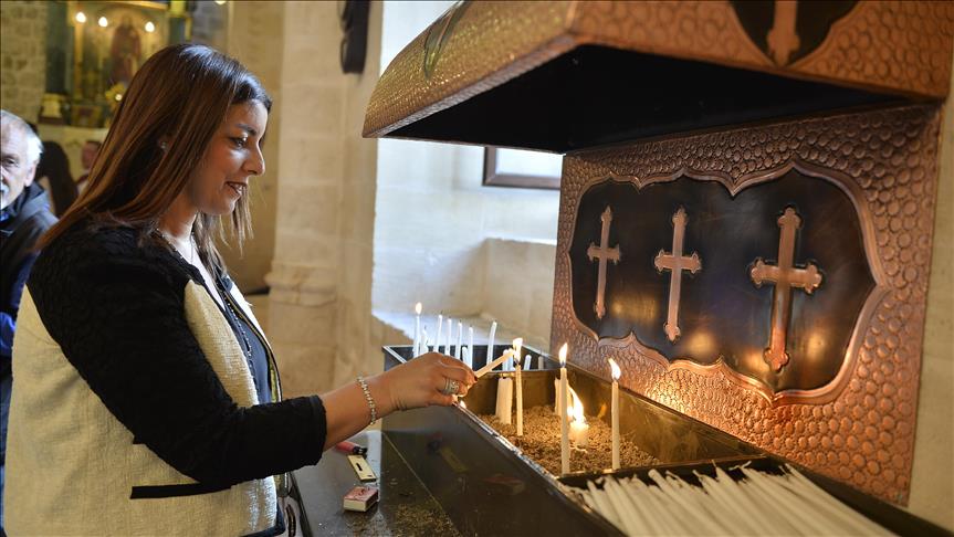 Assyrians hail Turkey's places of worship move