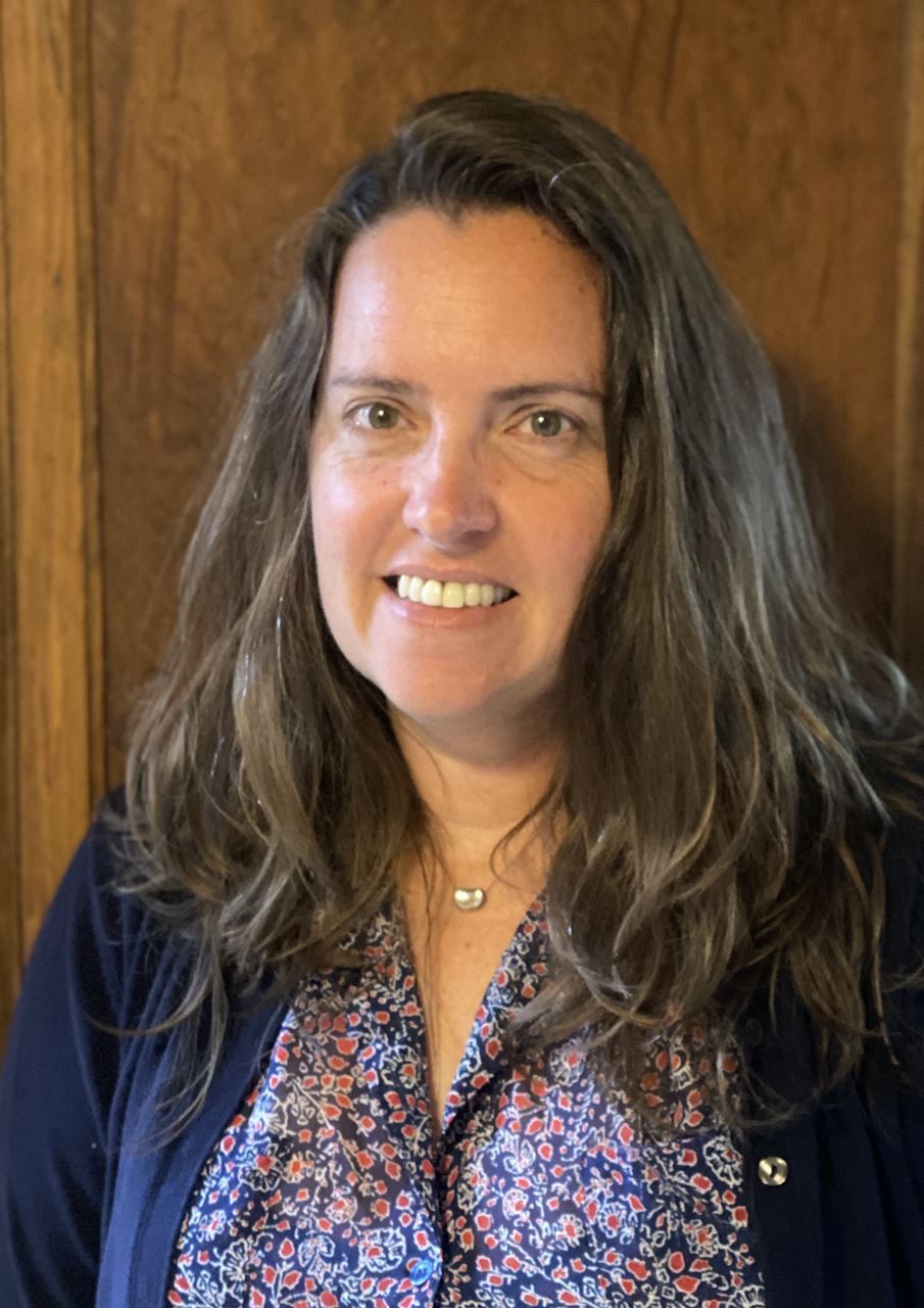 Diane Lee headshot Diane Lee headshot