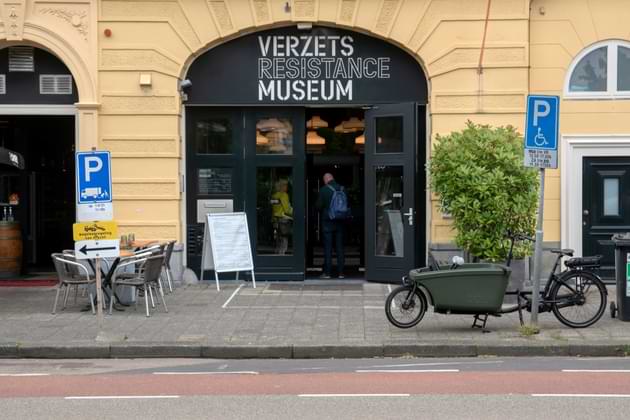 The unassuming entrance to The Resistance Museum At Amsterdam, aka the Verzetsmuseum in The Netherlands. © Robertvt/stock.adobe.com