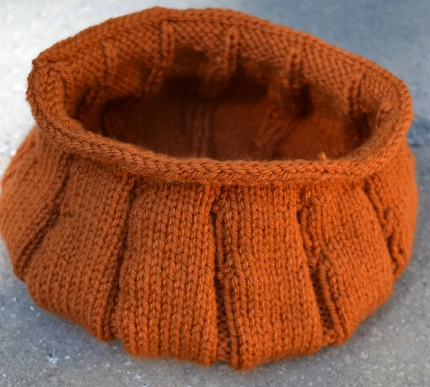 knit pumpkin bowl