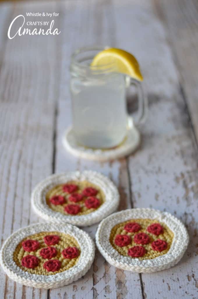 With spring and warmer weather upon us, and all the delicious summer cold drinks you can imagine, you may want to make sure your furniture stays as clear of water marks as possible. That's exactly where these adorable crochet pizza coasters come into play!