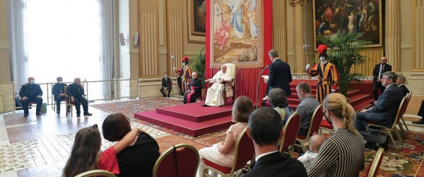 Pope Francis wtih deacons Pope Francis wtih deacons