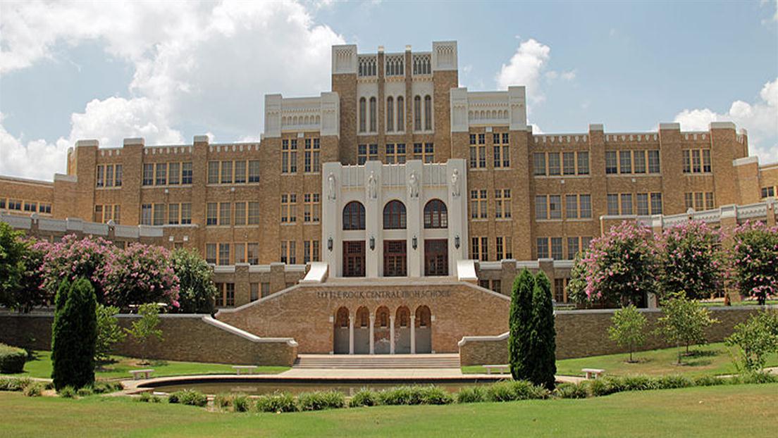 The outside of Little Rock Central High School