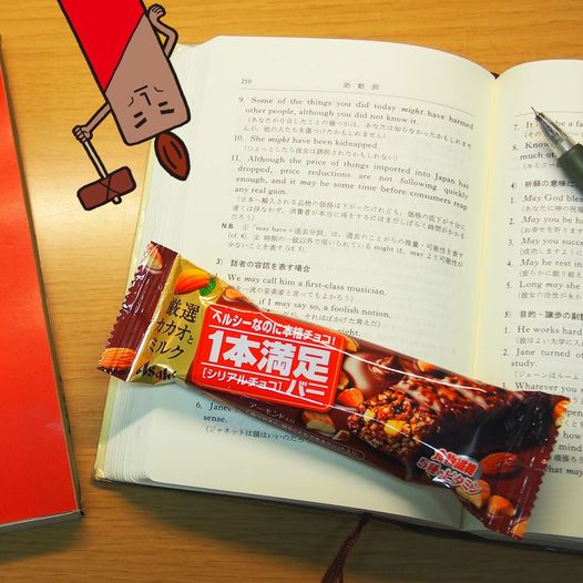 Alternate text Alternate text