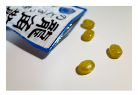 Alternate text Alternate text