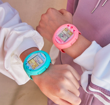 Alternate text Alternate text