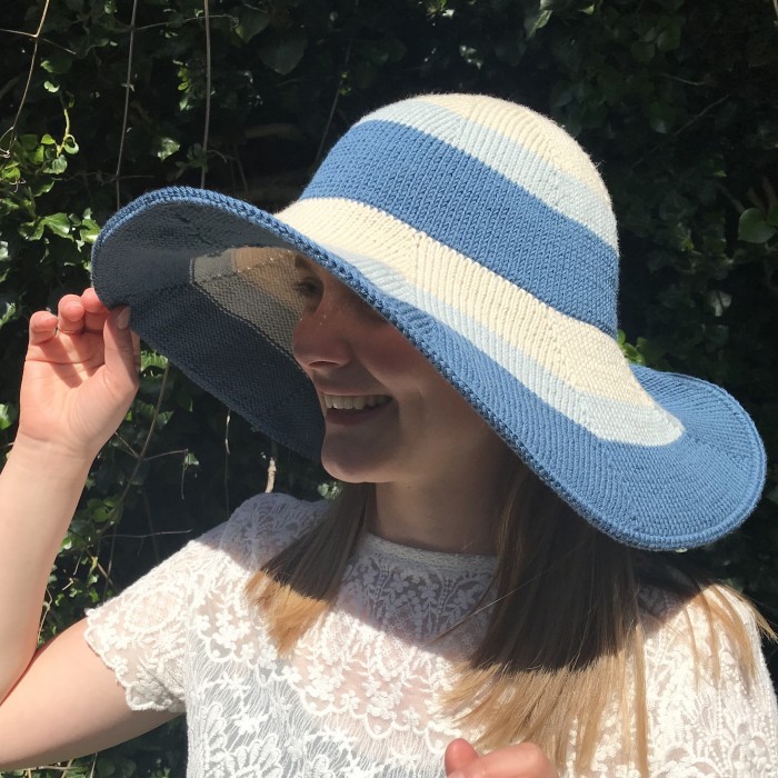 Summer Hat - Adult Patterns Hobbii