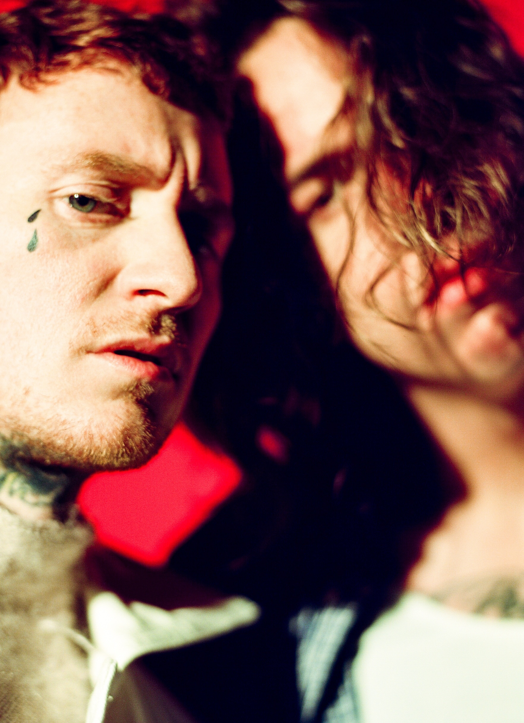 Frank Carter & The Rattlesnakes Release "Anxiety"; Launch #abetterplaceforyouandme Initiative ​   　 