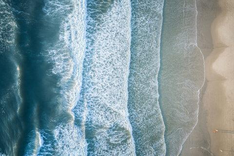 Don't build your life on sand Don't build your life on sand