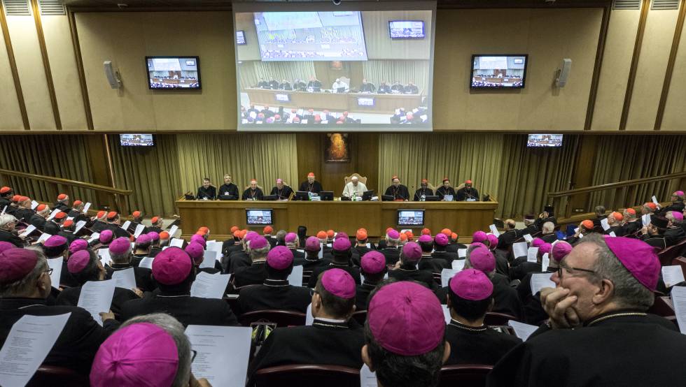 El Papa clausura una asamblea ordinaria de obispos el 27 de octubre. 