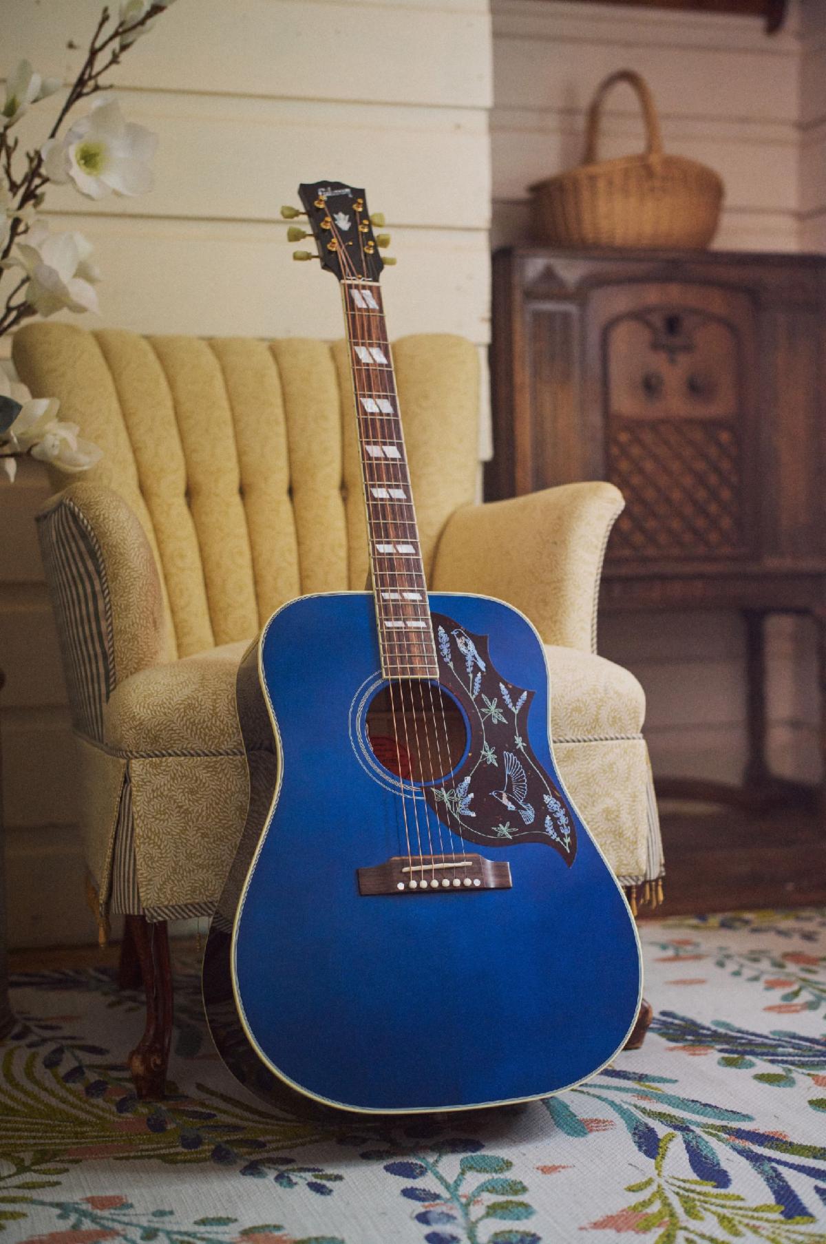 Miranda Lambert: Gibson Collaborates with 3X GRAMMY-Winning Singer and Songwriter on Her First-Ever Signature Guitar, a Rare Acoustic Handcrafted in Bozeman, Montana
