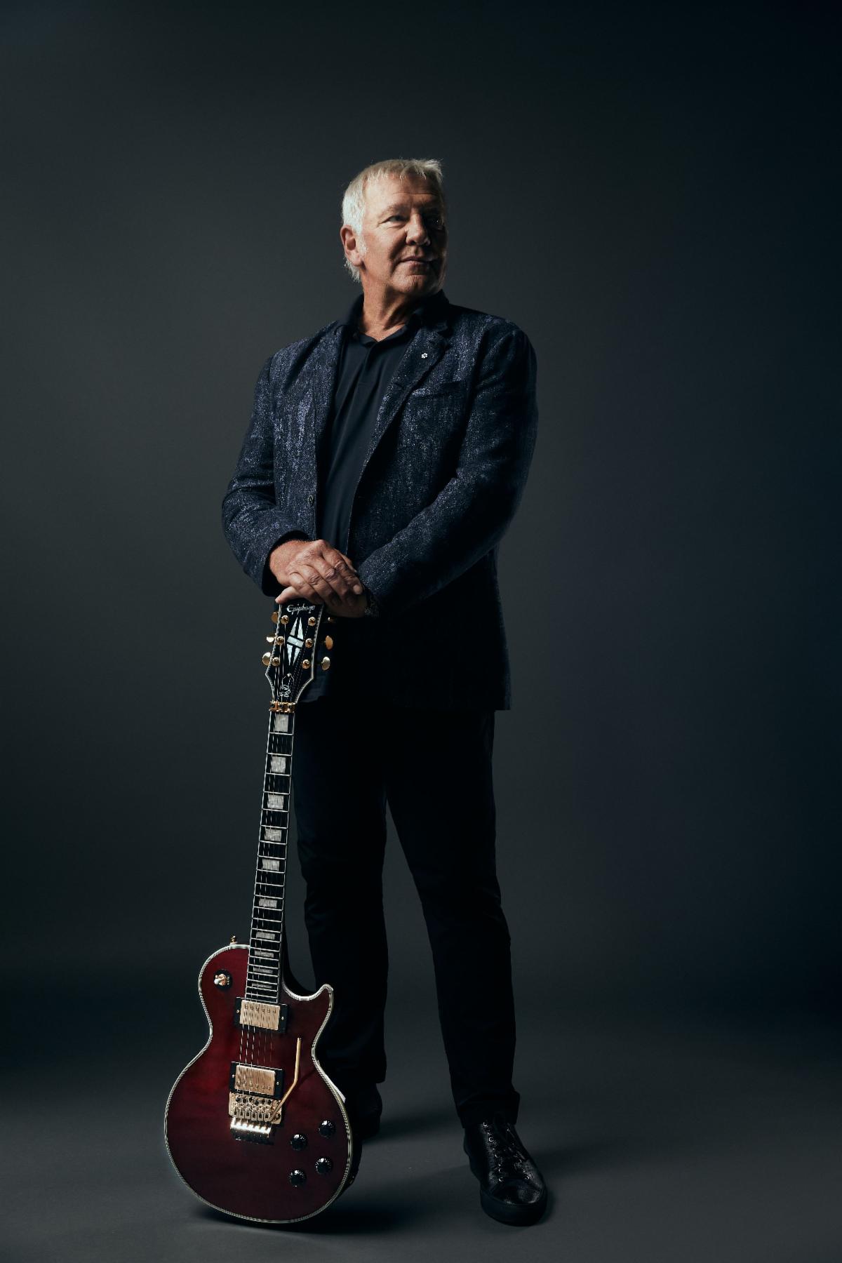 RUSH Lead Guitarist and Rock ‘n’ Roll Hall of Fame Legend Alex Lifeson Debuts New Epiphone Les Paul Custom in Ruby