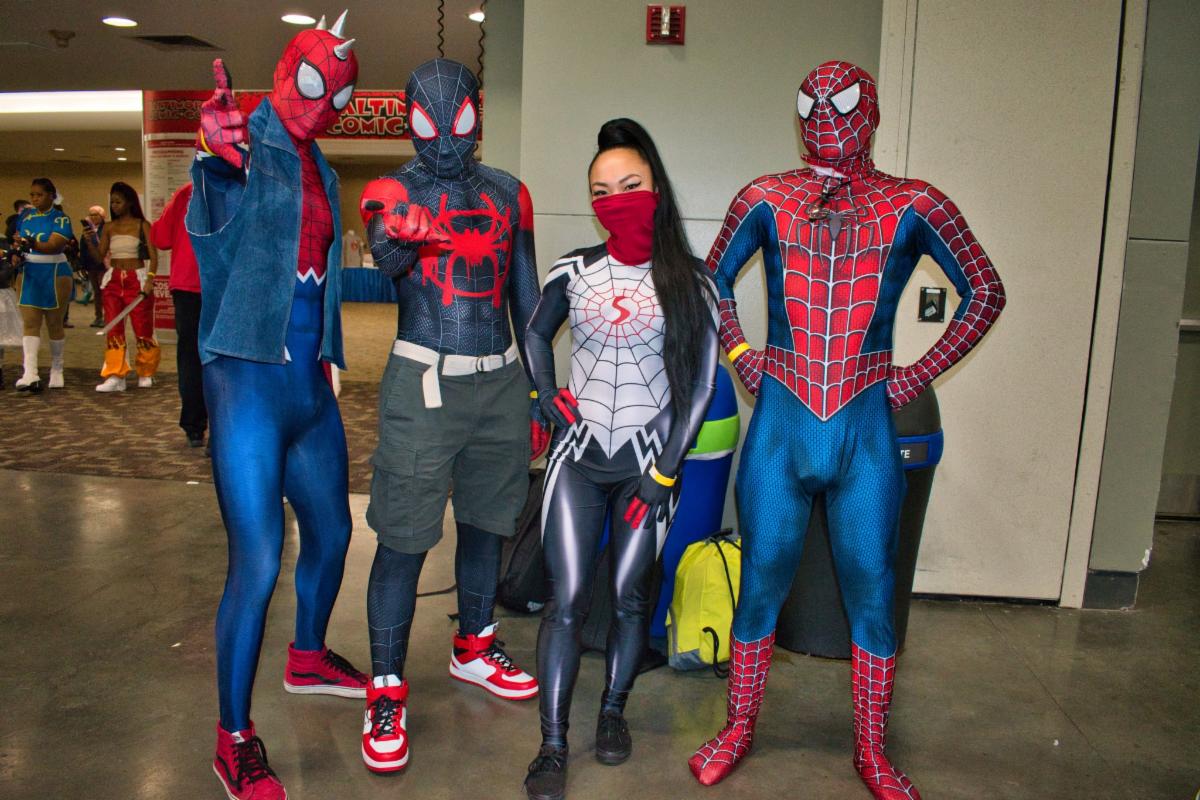 Cosplay Spider-Man Family