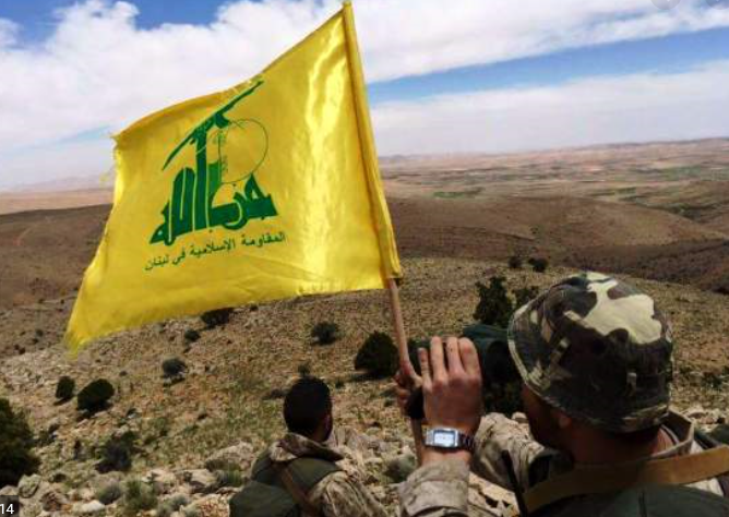 Hezbollah-flagfighter