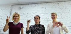 Veronika Tsepkalo, Svetlana Tikhanovskaya et Maria Kolesnikova, lors d'une conférence de presse le 17 juillet à Minsk.