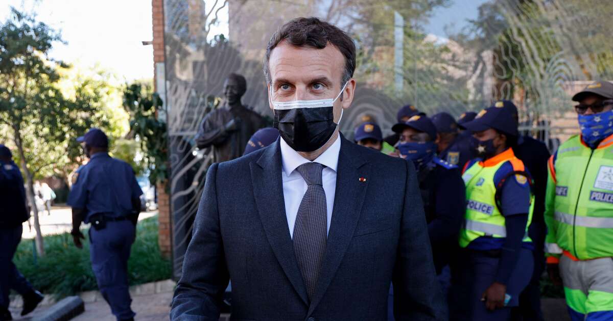 Macron menace de retirer les militaires français si le Mali va « dans le sens » d’un islamisme radical