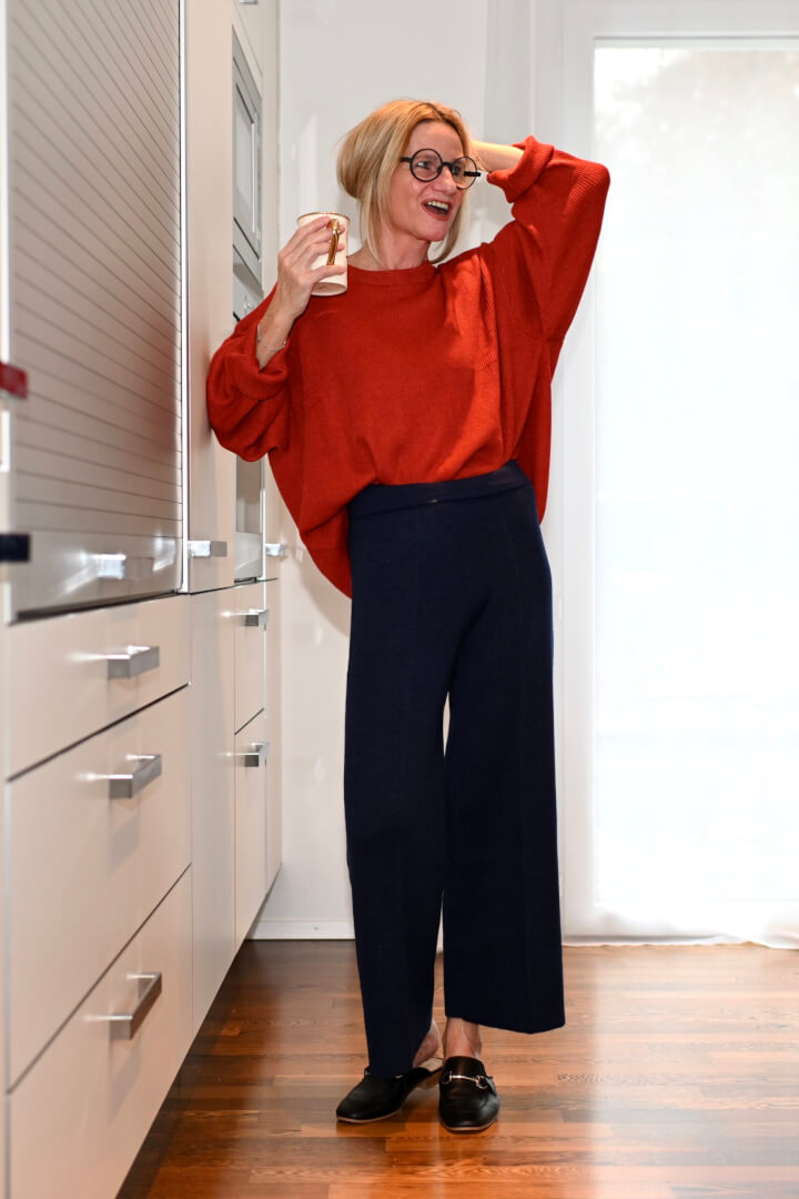 The Home Office Outfit Every Woman Needs
