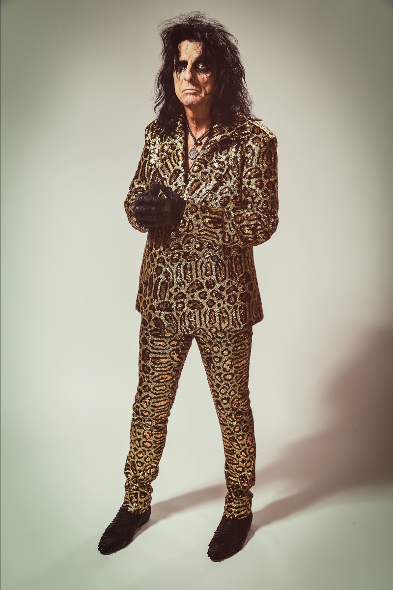 Alice Cooper Is Calling On Fans For The Video For His Forthcoming Single "Don't Give Up"