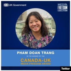 Trang Twitter Bộ Ngoại Anh đăng chân dung bà Phạm Đoan Trang.