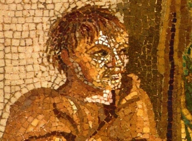 2. Можно бить своих рабов