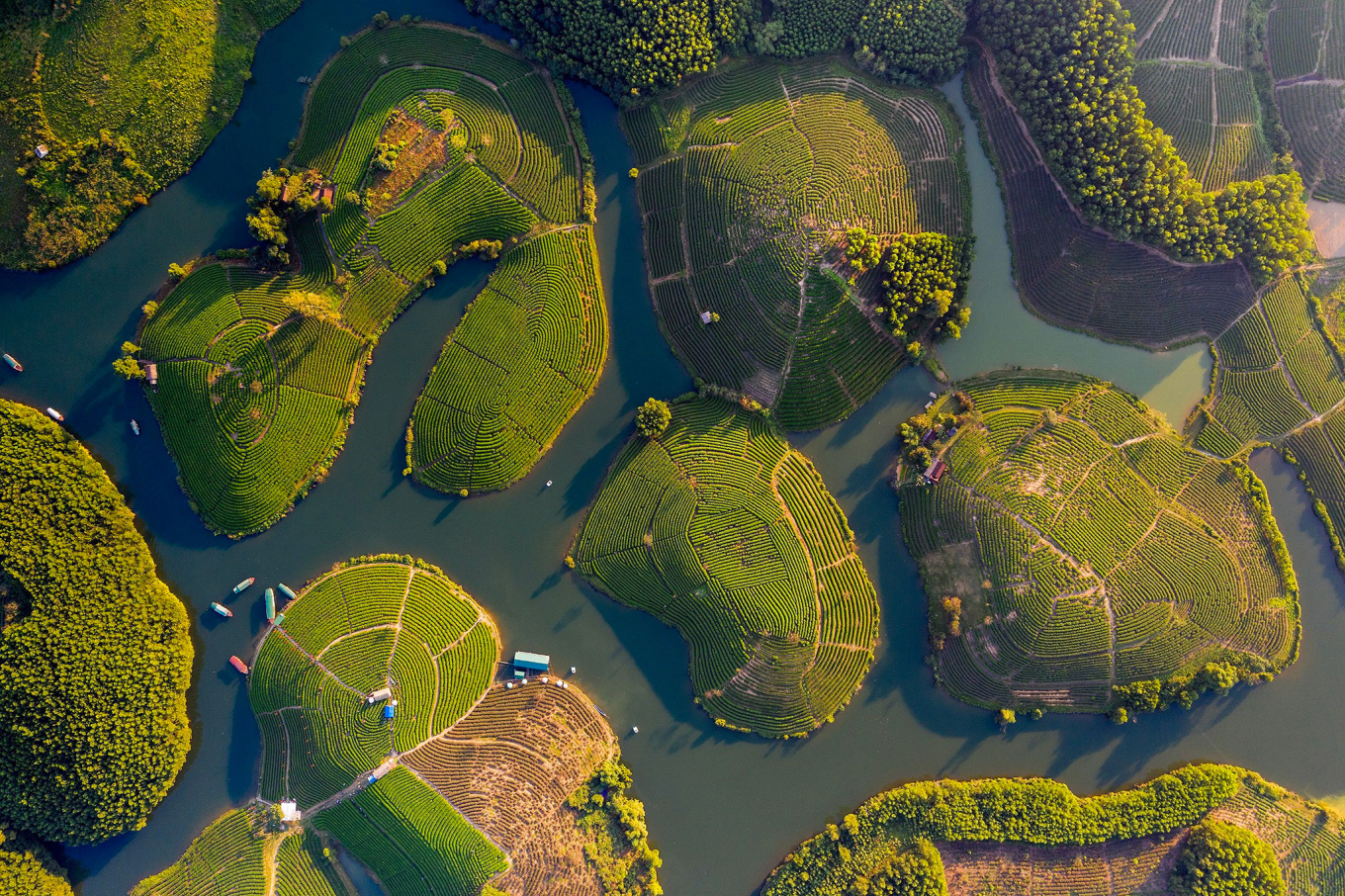 Ảnh Việt Nam nhìn từ trên cao lên báo Mỹ