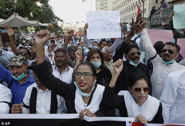 A Christian girl who was allegedly abducted, raped and forced to marry a man who kept her chained up in a cattle pen in Pakistan has been rescued. Pakistani Christians protest against child marriage and forced conversion in Karachi