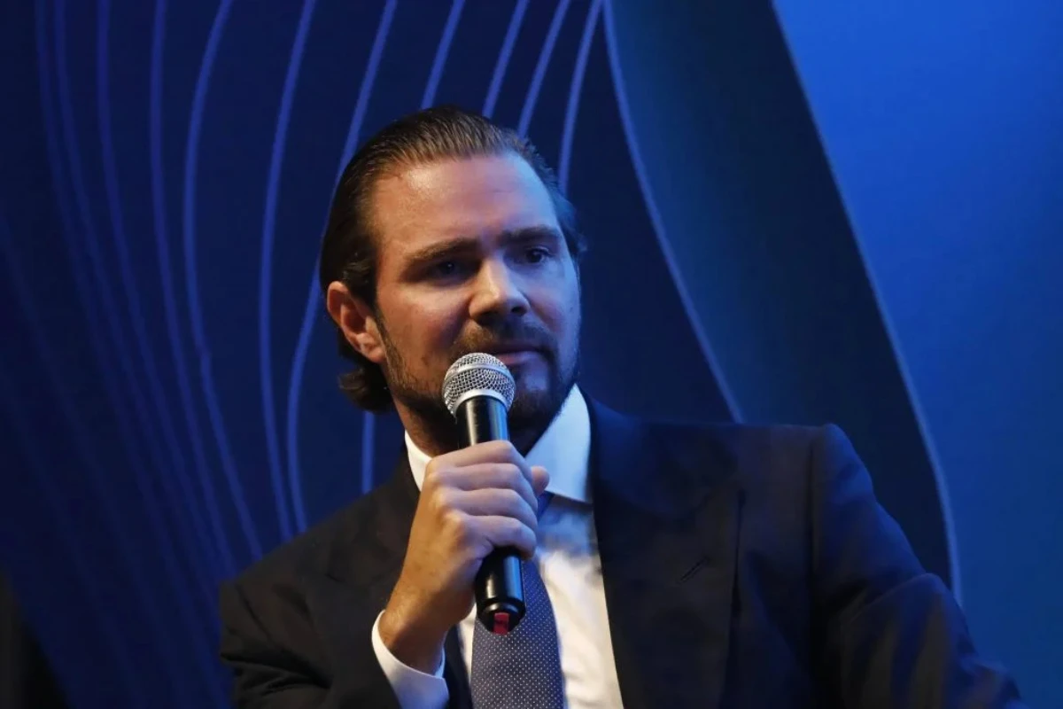 O povo tem o direito de saber tudo. Delata