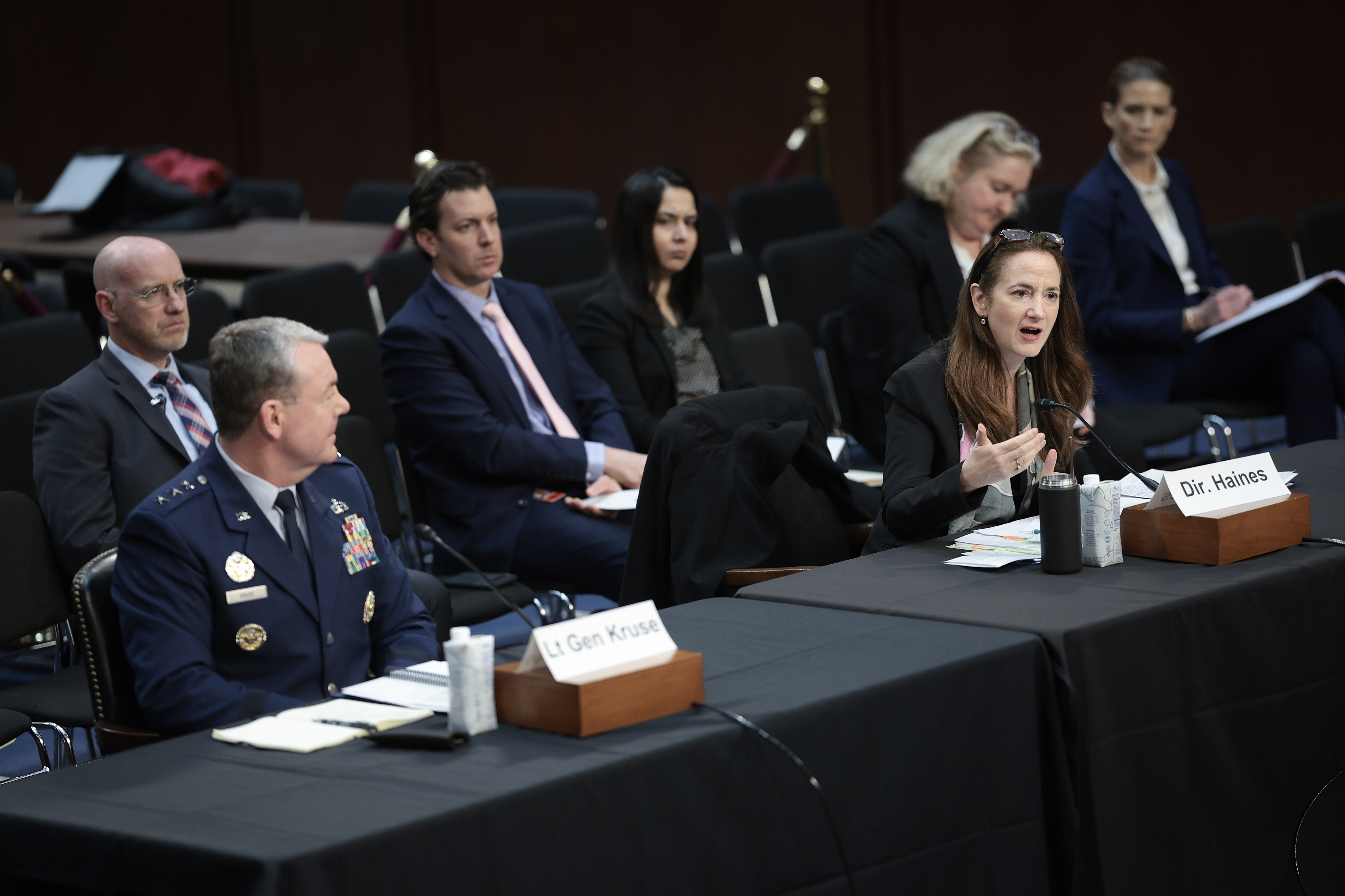 Senators Probe Worldwide Threats to US, Focus on China and Russia