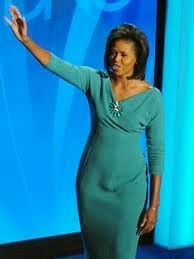 Michele Obama Bulge-Gate Continues!! Michele Obama Goes Commando Again... As She Tries To Contain Her Mysterious Bulge From Flopping In Front Of The Cameras... She Wasn't Completely Successful!! | Alternative
