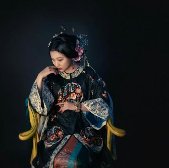 Qing aoqun