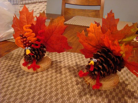 These pine cone turkeys are just one of the adorable Thanksgiving turkey crafts you can make with leaves. Click to find links and instructions for them all.